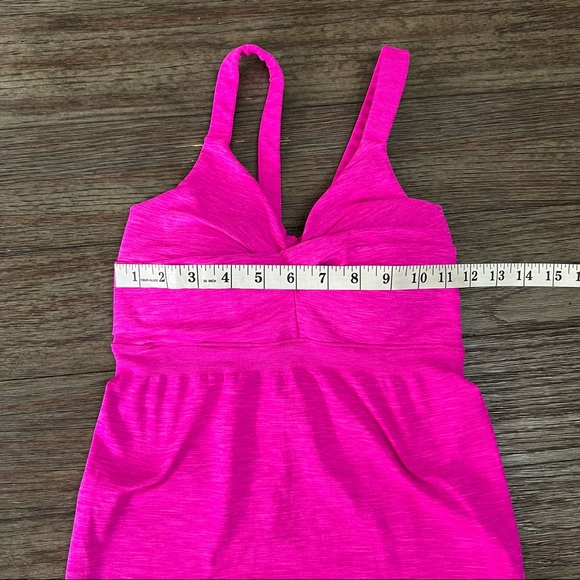 ATHLETA Intertwine Bra Tank Top Pink Small Yoga Athletic Stretch Gym - Picture 8 of 8